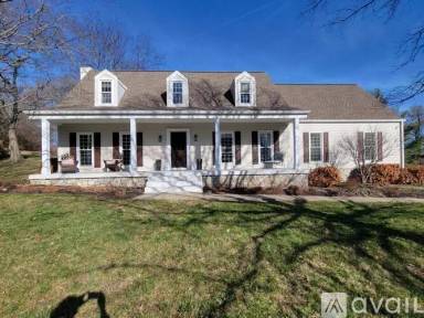 Main picture of 7020 Mayflower Cir