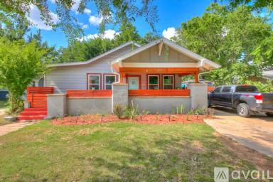 Main picture of 2107 NW 20th St