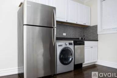 Main picture of 2535-37 N Seminary Ave & 1054-56 W Lill Ave