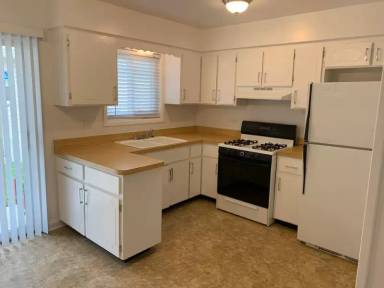 Main picture of 8447 W 79th St