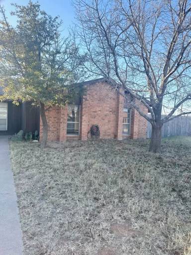 Main picture of 4808 Country Club Dr