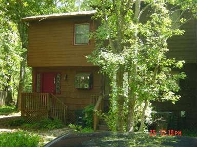 Main picture of 1702 Beechwood Cir N