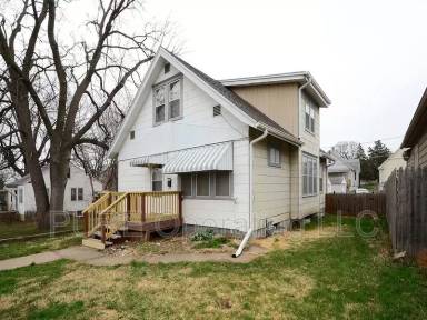 Main picture of 5129 S 39th Ave