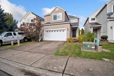 Main picture of 41751 NW Bellingham Ct