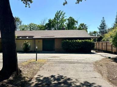 Main picture of 5939 Riverside Dr