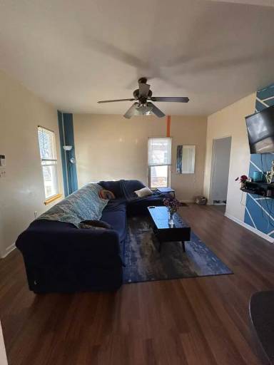 Main picture of 704 S Vine St