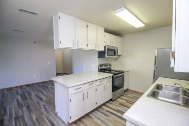 Main picture of Pinehurst Apartments