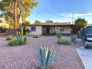 Main picture of 953 E Tempe Dr