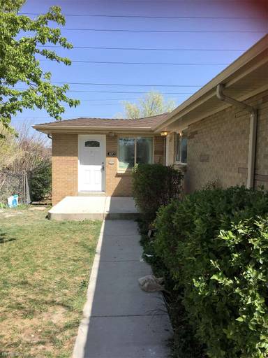Main picture of 4823 W 11th Ave