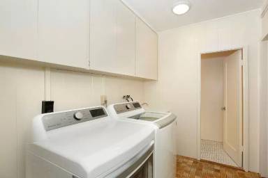 Main picture of 19472 Catfish Cir