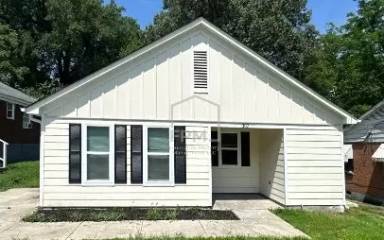 Main picture of 307 Harrell St