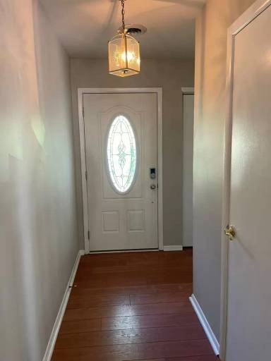 Main picture of 24 E Green Valley Cir