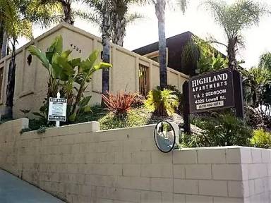 Main picture of Fox Hills Apartments LLC