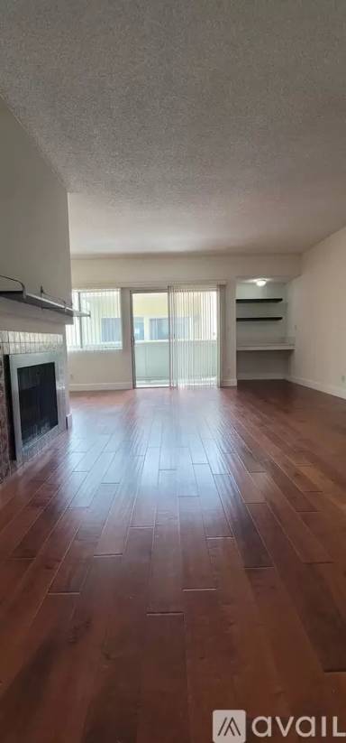 Main picture of 12940 Riverside Dr