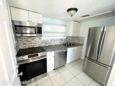 Main picture of 927 9th Ave S