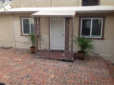 Main picture of 933 18th St