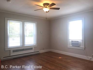 Main picture of 321 E 5th St