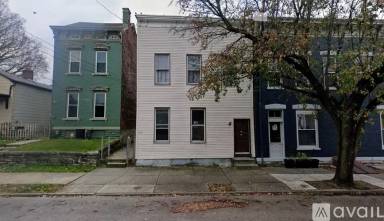 Main picture of 234 W 9th St