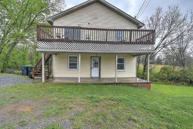 Main picture of 635 S McKee St