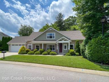 Main picture of 34 Driftstone Cir