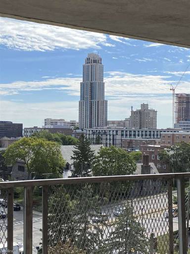 Main picture of 50 Guion Place Apartments
