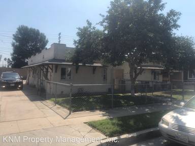 Main picture of 2526 E Washington St