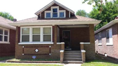 Main picture of 3746 Jefferson St