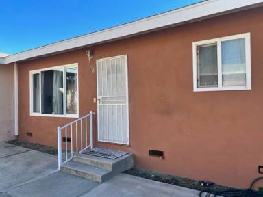 Main picture of 876 Wellwood Ave