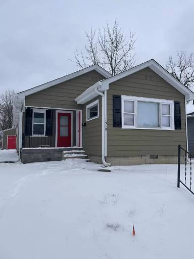 Main picture of 1519 W 2nd St