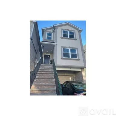 Main picture of 448 Fulton St