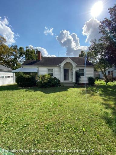 Main picture of 313 W Fredericks St