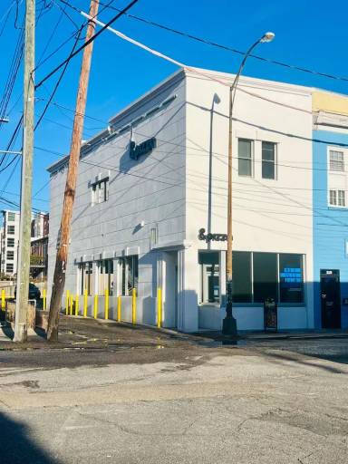 Main picture of 310 N Laurel St