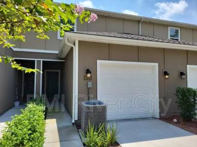 Main picture of 86610 Shortline Cir
