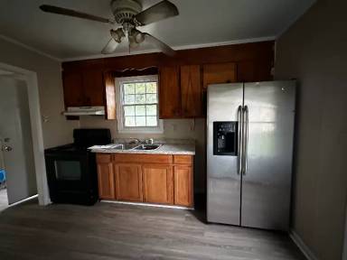 Main picture of 747 Mount Airy St