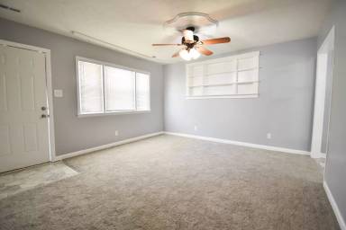 Main picture of 7546 Southgate Rd