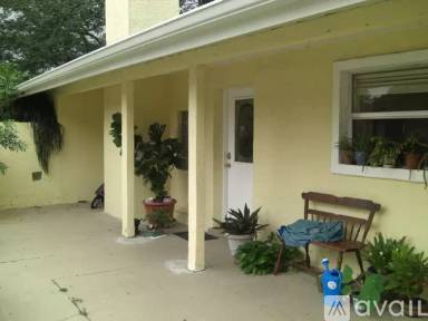Main picture of 4634 Linwood St
