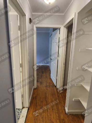 Main picture of 18980 Fenton St