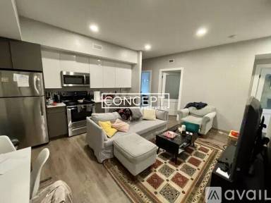 Main picture of 100 Hemenway Apartments