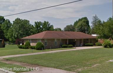 Main picture of 753 S Campbell Ave