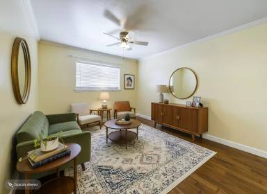 Main picture of 803 W 28th St