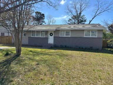 Main picture of 725 W Phillips Dr
