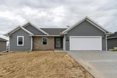 Main picture of 301 Bryn Dr