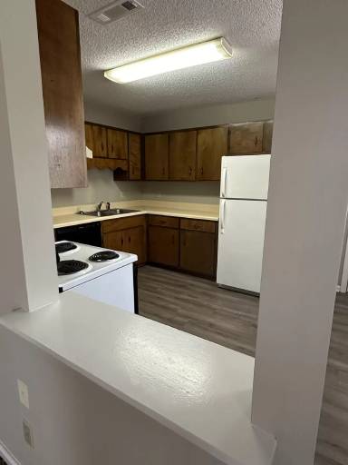 Main picture of 502 6th St E