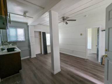 Main picture of 1922 Pacific Ave