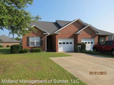 Main picture of 3421 Beacon Dr