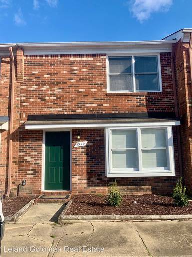 Main picture of 1940 Darnell Dr