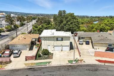 Main picture of 1467 W I St