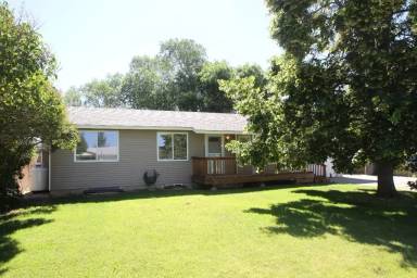 Main picture of 210 Crimson Dr