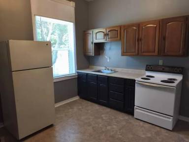 Main picture of 424 W 8th St