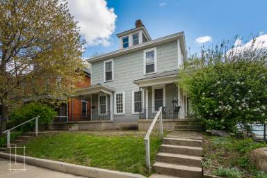 Main picture of 866 Dennison Ave